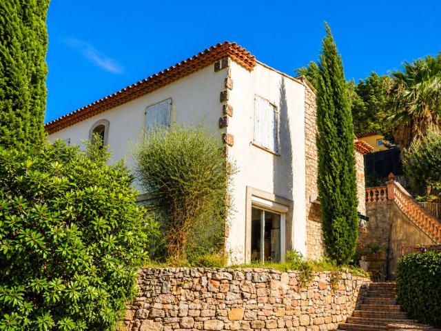 Maison vente à Arrondissement de Toulon, Hyères