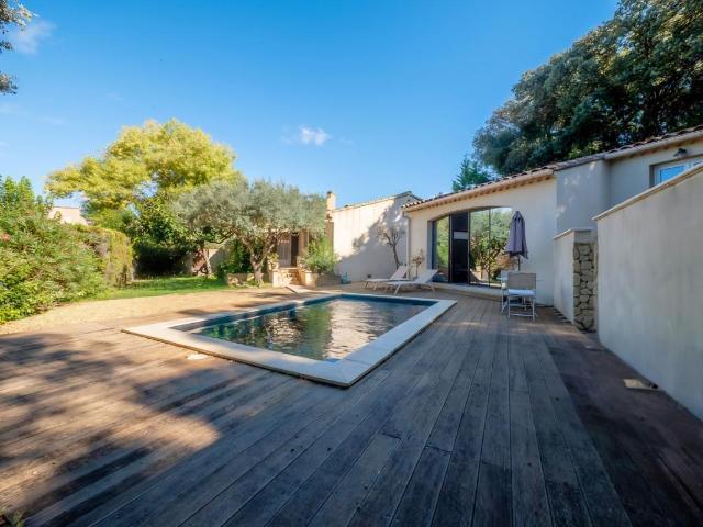 Maison vente à Carpentras, Châteauneuf-du-pape