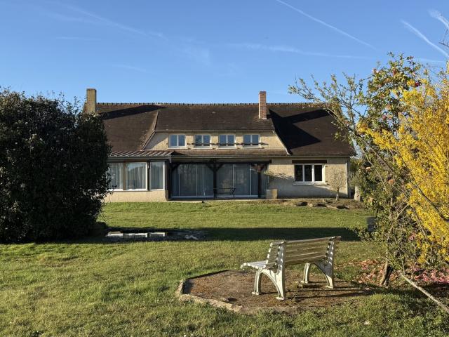 Maison vente à Le Pré du Doué, Bonnétable