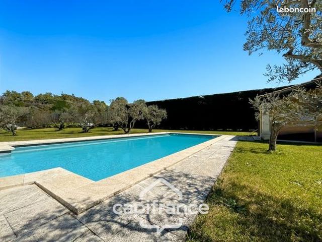 Maison vente à Apt, Taillades