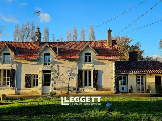 Maison vente à Fontenay-le-Comte, L'hermenault