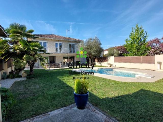 Maison vente à Gond-Pontouvre, Charente