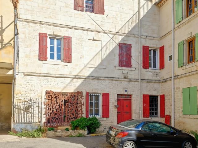 Maison vente à Nîmes, Beaucaire