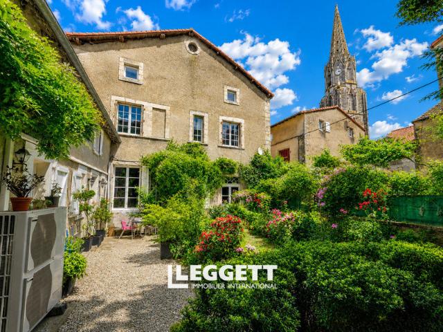 Maison vente à Confolens