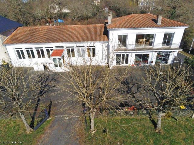 Maison vente à Civray, Vienne