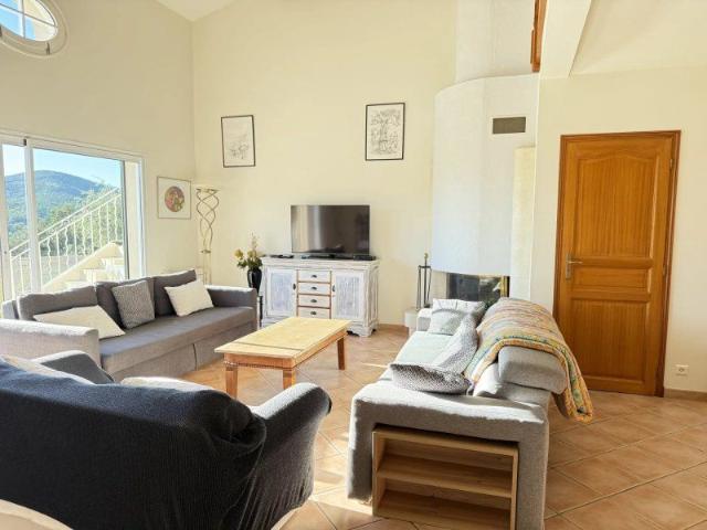 Maison location à Brignoles, Sainte-anastasie-sur-issole