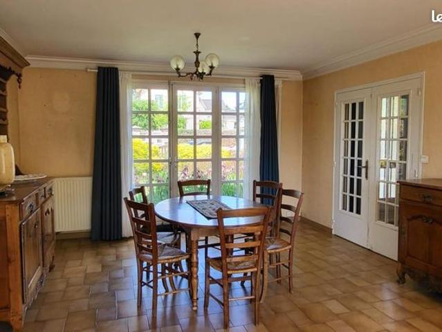 Maison vente à Bourges, Étréchy