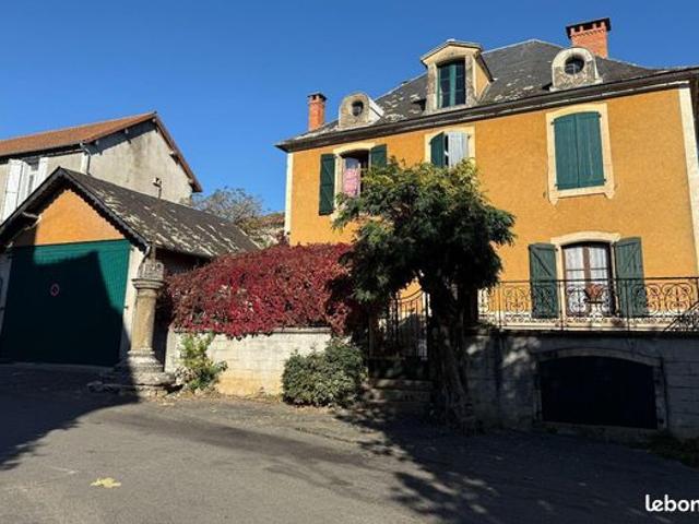 Maison vente à Cahors, Cénevières