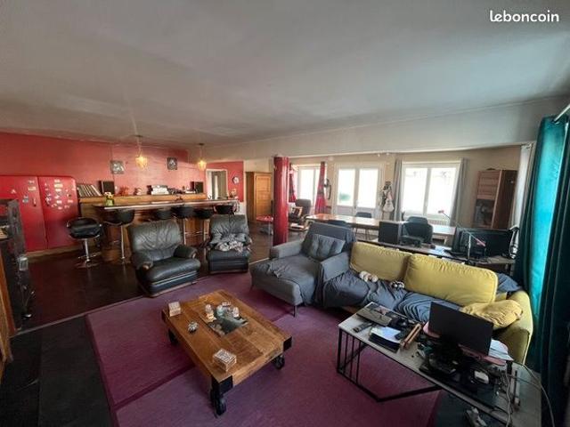 Maison vente à Cognac, Réparsac