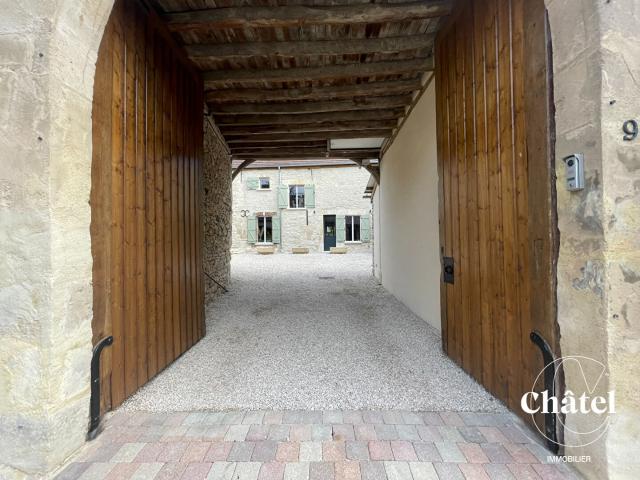Maison vente à Voie parallèle, Rully