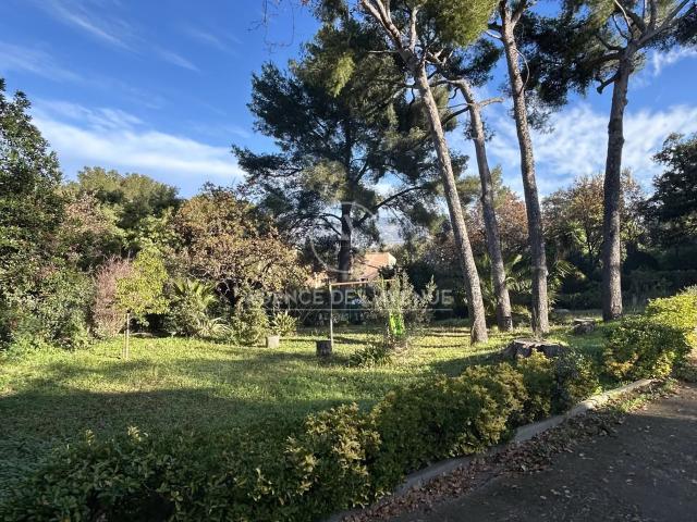 Maison vente à Arrondissement de Toulon, La Seyne-sur-mer