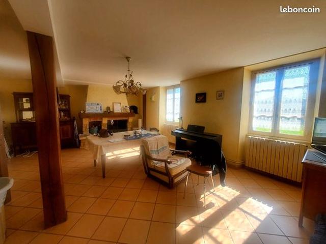 Maison vente à Bernay, Caumont