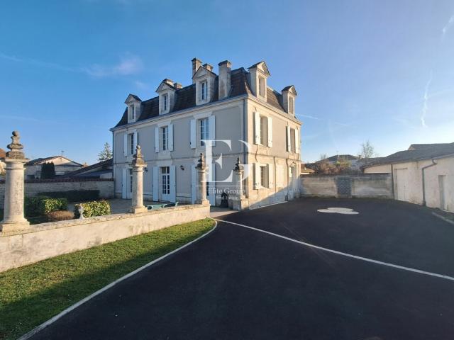 Maison vente à Confolens, Vars