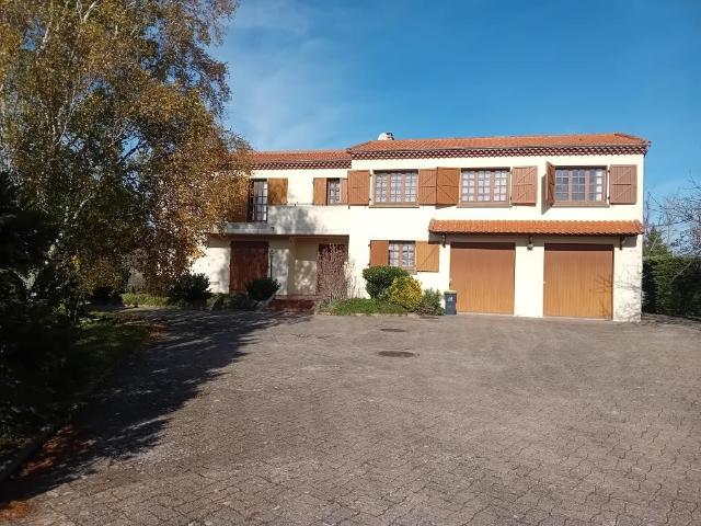 Maison vente à Clermont-Ferrand, Billom