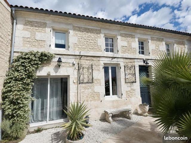 Maison vente à Saintes, Saint-vaize