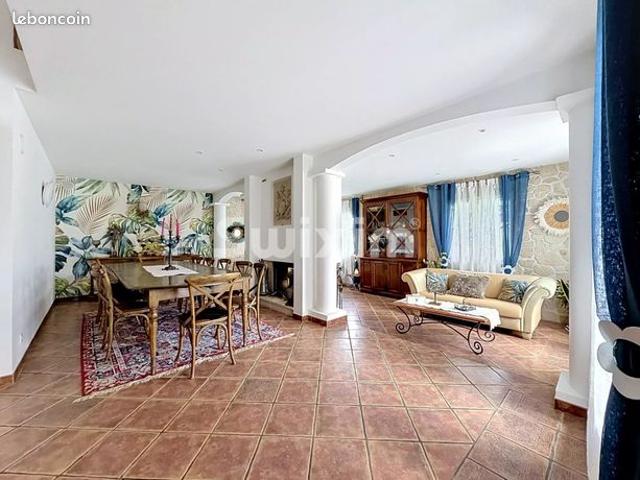 Maison vente à Gex, Farges