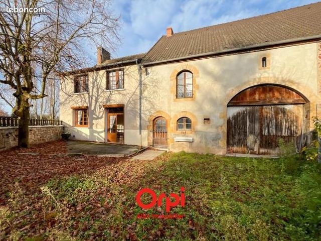 Maison vente à Montluçon, Auvergne-Rhône-Alpes