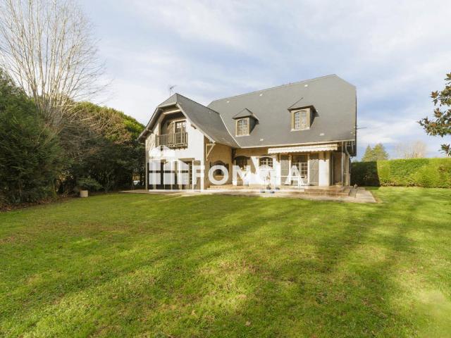 Maison vente à Oloron-Sainte-Marie, Précilhon