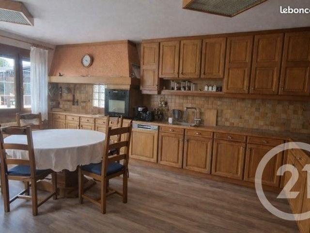 Maison vente à Louhans-Châteaurenaud, Bourgogne-Franche-Comté