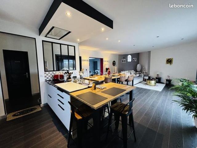 Maison vente à Clermont-Ferrand, Tallende