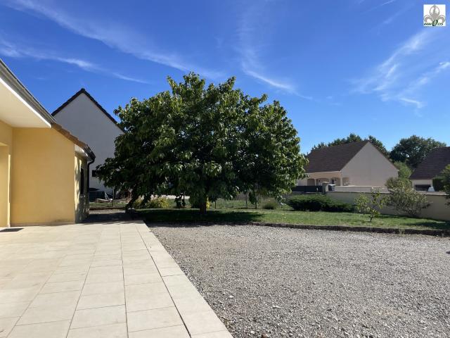 Maison vente à Challanges, Beaune