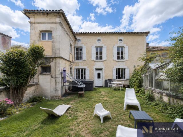 Maison vente à Cognac, Barbezieux-saint-hilaire