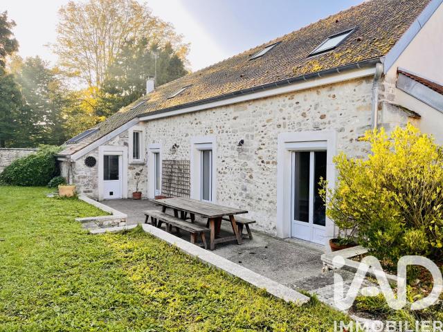 Maison vente à Fontainebleau, Cély