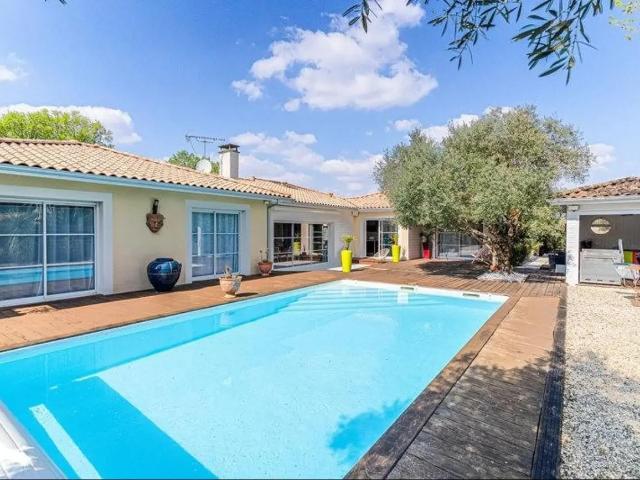 Maison vente à La Marque, Léognan