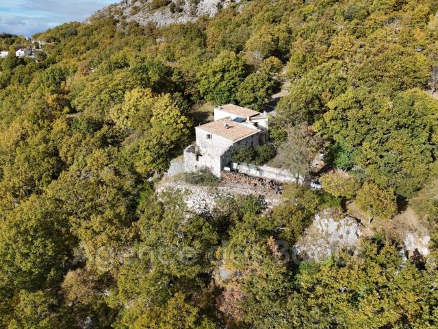 Maison vente à Grasse, Coursegoules