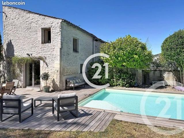 Maison vente à Châteaubernard, Charente