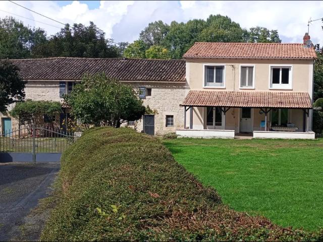 Maison vente à Niort, Saint-génard