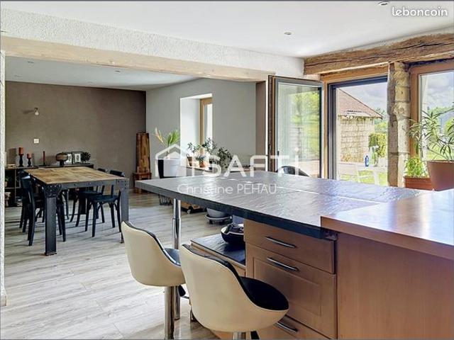Maison vente à Besançon, Montmahoux