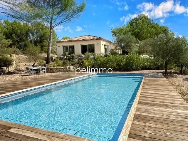 Maison vente à Aix-en-Provence, Lambesc