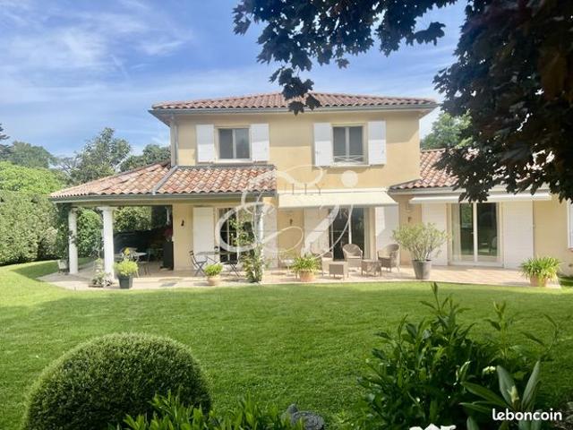 Maison vente à Grenoble, Chasselay