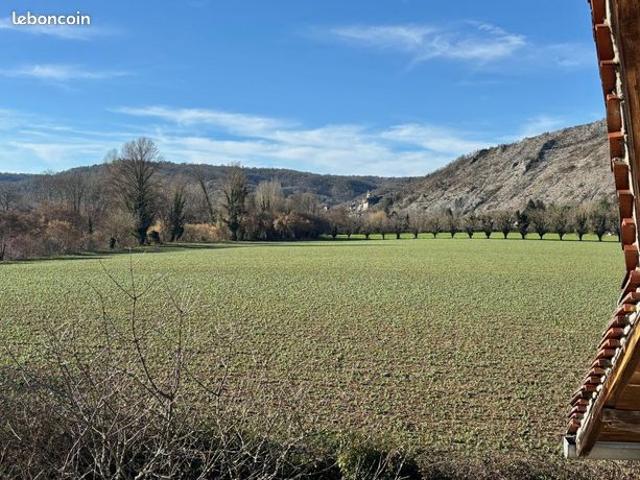 Maison vente à Cahors, Lamagdelaine