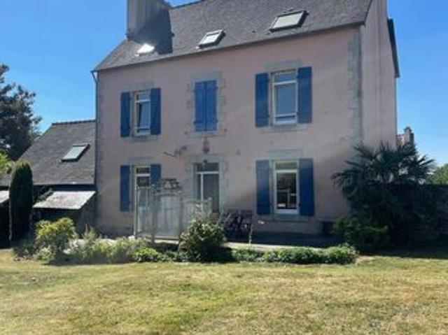 Maison vente à Guingamp, Bretagne