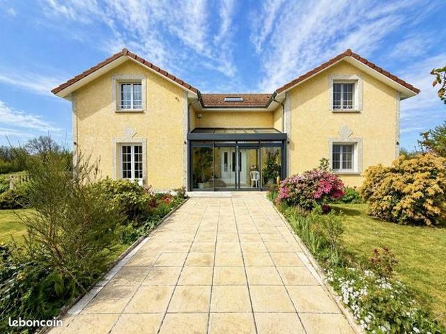 Maison vente à Saint-Georges-de-Mons, Puy-de-Dôme