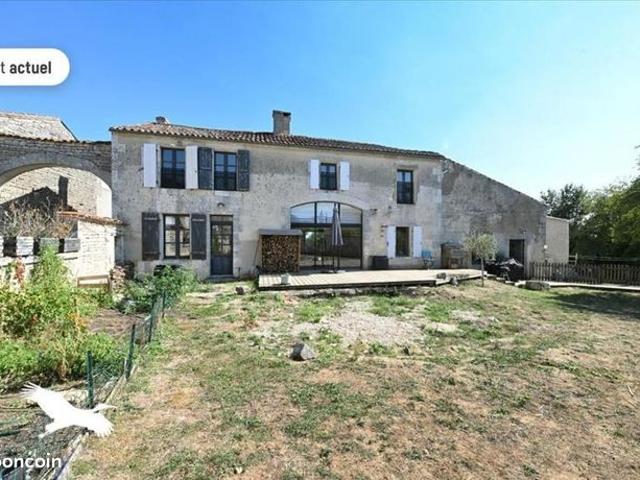 Maison vente à Rouillac, Charente