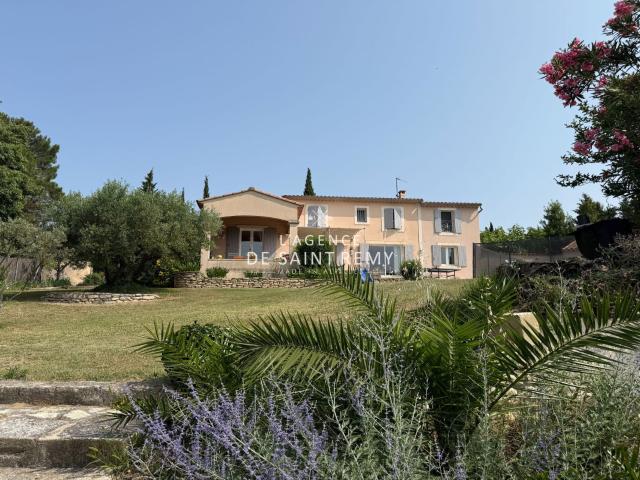 Maison vente à Arles, Eyragues