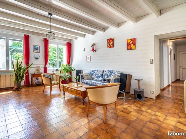 Maison vente à Saintes, Port-d'envaux