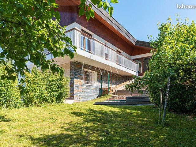Maison vente à Annecy, Poisy
