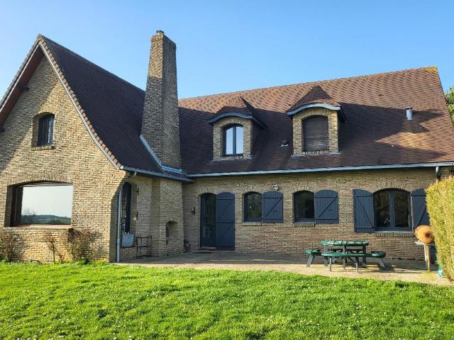 Maison vente à Saint-Omer, Dohem