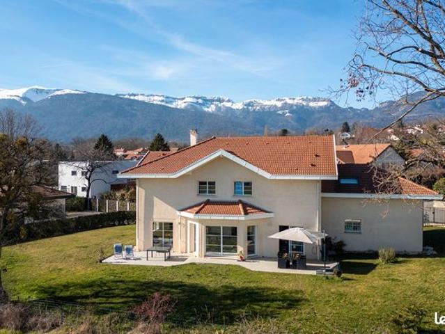 Maison vente à Gex, Cessy