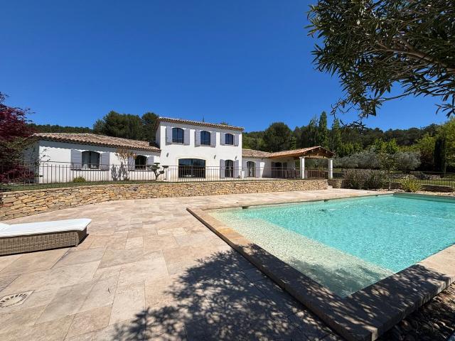 Maison vente à Aix-en-Provence, Cabriès