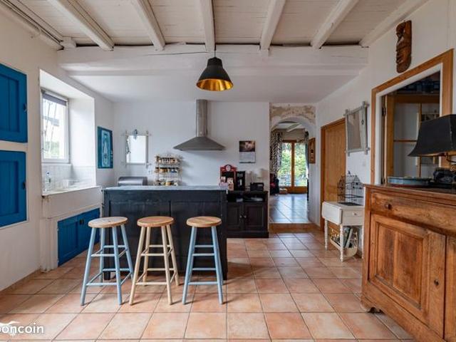 Maison vente à Saint-Jean-d'Angély, Saint-martin-de-juillers