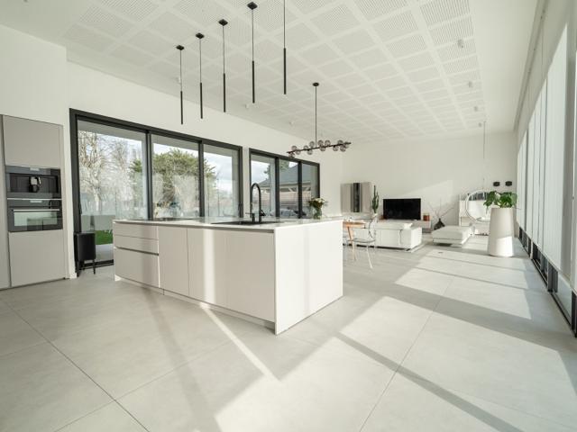 Maison vente à Angers, Montreuil-juigné