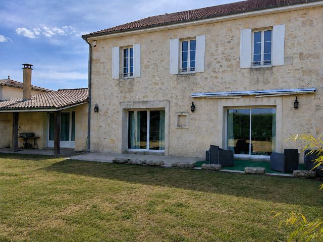 Maison vente à Blaye, Pugnac