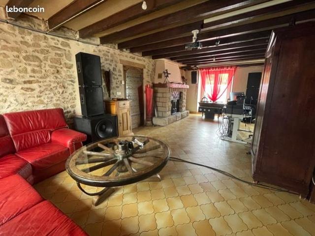 Maison vente à Guéret, Lizières