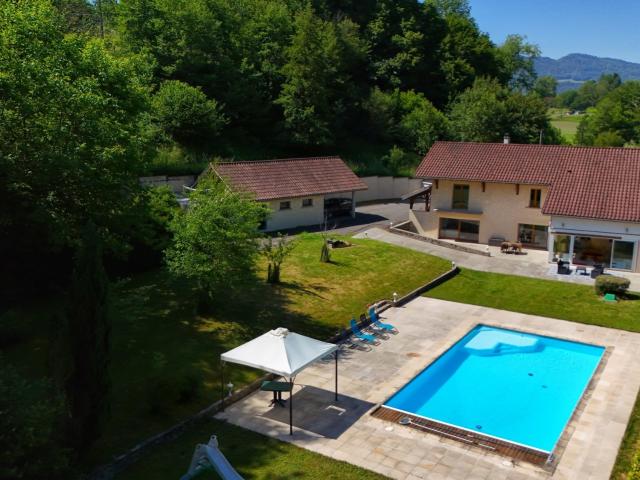 Maison vente à Saint-Geoire-en-Valdaine, Isère