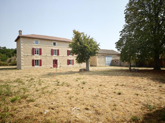 Maison vente à Niort, Lezay